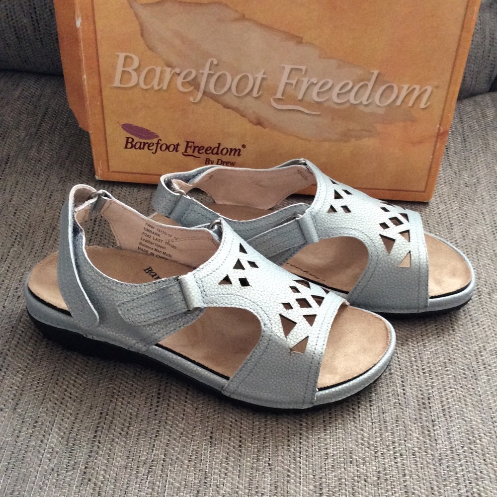 Barefoot Freedom Sparrow Leather Sandals Size 7